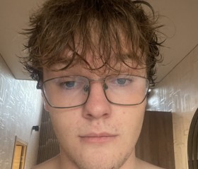 Zakhar, 18, Kabardinka