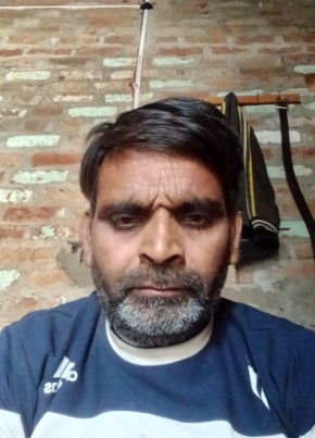 संतोष कुमार कुशव, 50, India, Firozabad