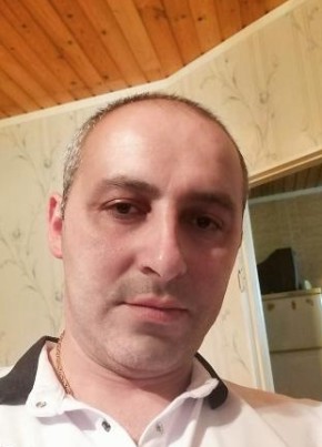 ROBERT, 44, Россия, Ульяновск