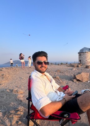Emir из Isparta 27 лет