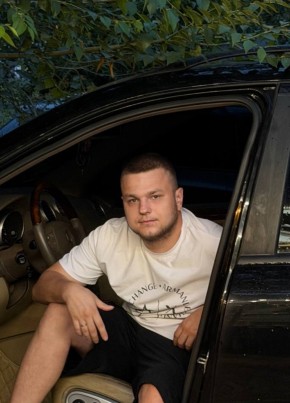 Влад из Смоленска 22 года