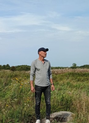 Сергей из Екатеринбурга 49 лет