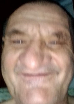 Олег из Майкопа 18 лет