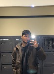 Lucas, 22, Paris