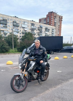 Дмитрий из Санкт-Петербурга 56 лет