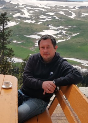 Dmitriy, 43, Russia, Moscow