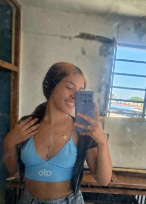 Isabel из Diez de Octubre 19 лет