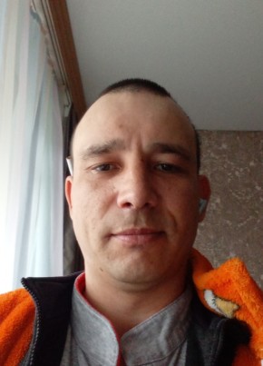 Михаил из Елизово 42 года