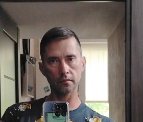 Kirill, 49, Saint Petersburg