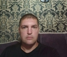 Anton, 38, Shakhty