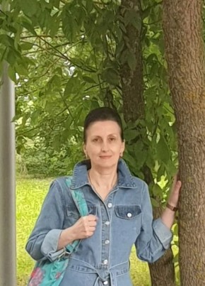 Елена из Тихвина 54 года