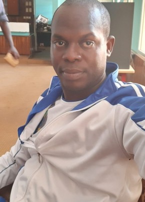 Theo, 22, République Gabonaise, Libreville