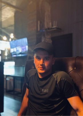 Олег, 26, Россия, Владикавказ