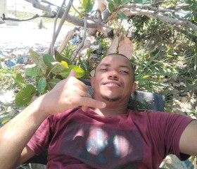 Zé, 20, Aracaju