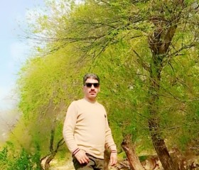 Gumaa, 33, Al Mawsil al Jadidah