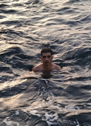Elyes из Algiers 32 года