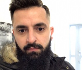 Almaestro, 36, L Aquila