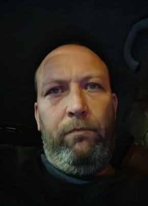 Андрей из Москвы 42 года