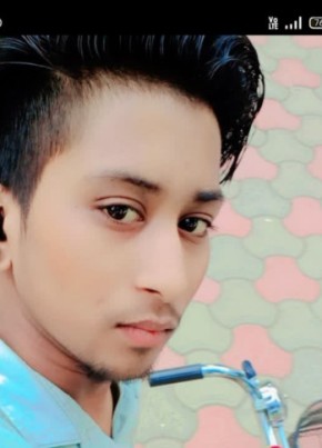 Hjhh, 18, India, Ludhiana