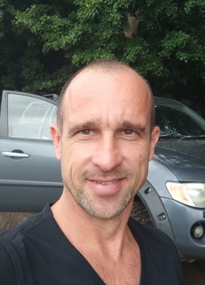 Maksim, 41, Russia, Saratov