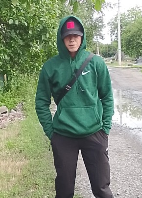 Сергей из Новошахтинска 22 года
