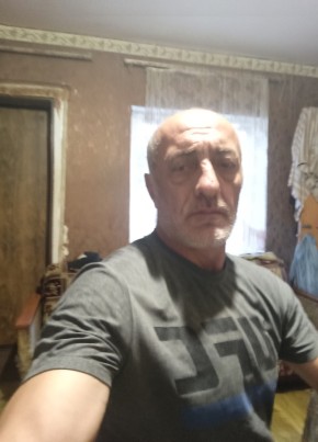 Малик, 48, Россия, Москва