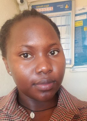 Violet, 20, Uganda, Kampala