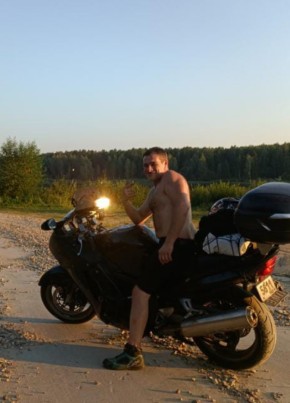 Mikhail, 38, Russia, Moscow