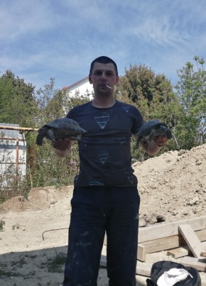 Анатолий, 38, Россия, Геленджик