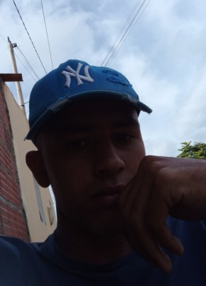 Kaio Silva, 19, República Federativa do Brasil, São Bento (Paraíba)