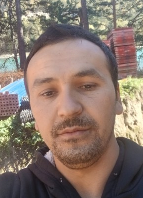 Ахаджон из Омска 28 лет