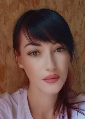 Юля из Канта 30 лет