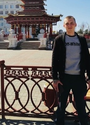 Андрюха, 25, Россия, Элиста