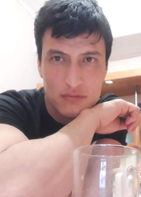 Azizbek из Павловского Посада 33 года