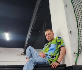 Александр, 32 года, Киров (Кировская обл.)
