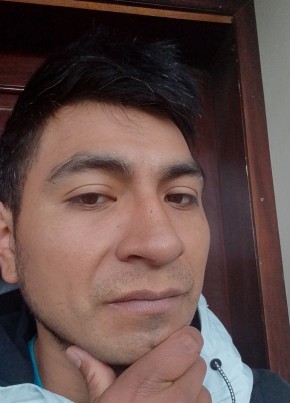 Denis, 18, Ecuador, Latacunga