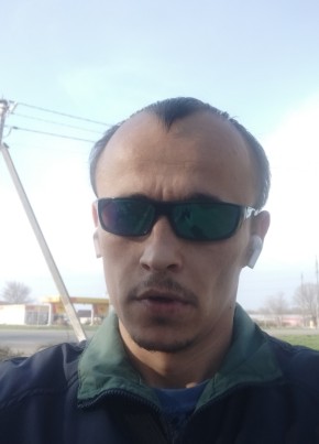 Толик