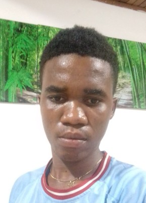 Daniel, 19, Ghana, Accra