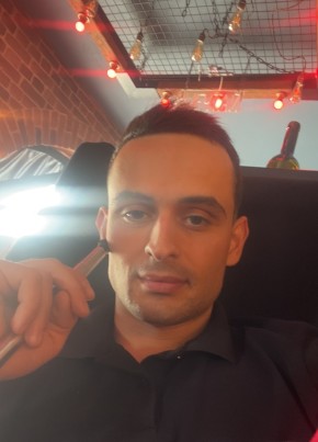 Adrian, 26, Russia, Moscow