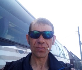 Толя, 47 лет, Москва