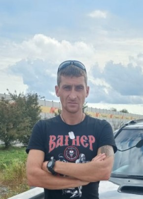 Александр, 39, Россия, Артем