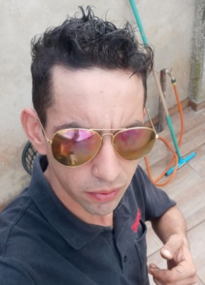 Daniel из Curitiba 29 лет