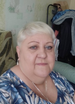 Натали из Ижевска 60 лет