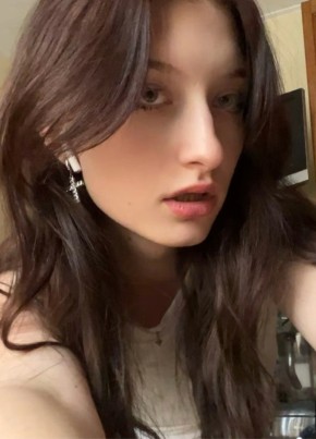 аня, 18, Russia, Moscow