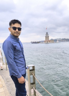 Arif из Elmalı 22 года