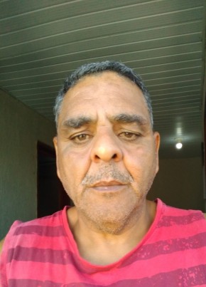 Augusto de aquio из Rio de Janeiro 54 года