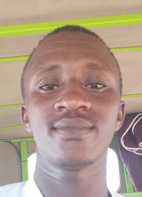Joseph из Nairobi 22 года