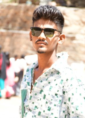 Dullap, 19, India, Ahmedabad