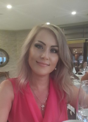 Viola, 43, Russia, Moscow