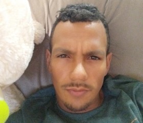 Leo, 27, Aracatuba